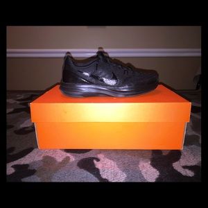 Women’s NIKE Training In Season TR7